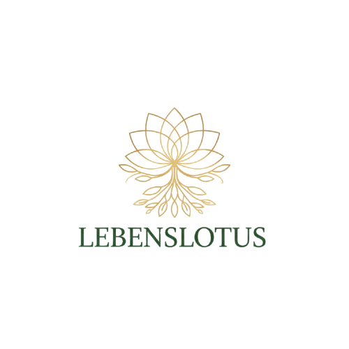 LEBENSLOTUS: Ein stilisiertes goldenes Lotus-Baum-Symbol, das Wachstum, Heilung und ganzheitliche Naturheilkunde darstellt. Es symbolisiert die Verbindung zu Heilpflanzen, Aromatherapie und Phytotherapie, ergänzt durch Elemente der spirituellen Gesundheit und inneren Balance. Ideal für Naturheilpraxis, Online-Kurse und Masterwissen im Bereich alternative Medizin